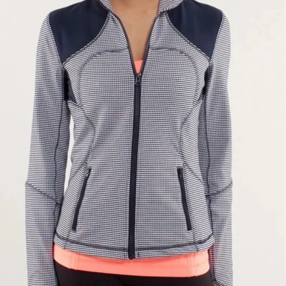 Lululemon Forme Jacket Gingham Blue Check Zip Front Size 2 - Picture 2 of 16